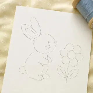 Risco infantil com coelhinho e flor